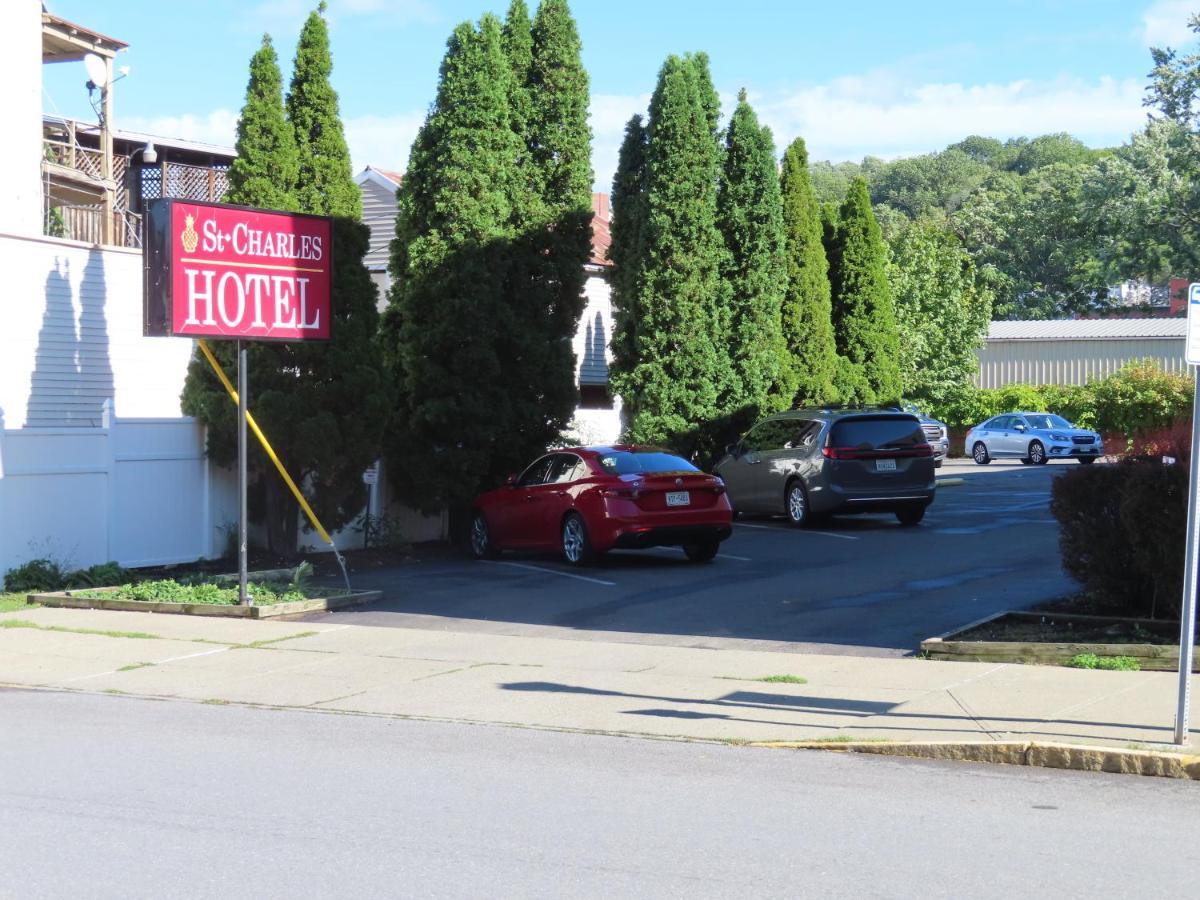 St Charles Hotel Downtown Hudson Exterior photo